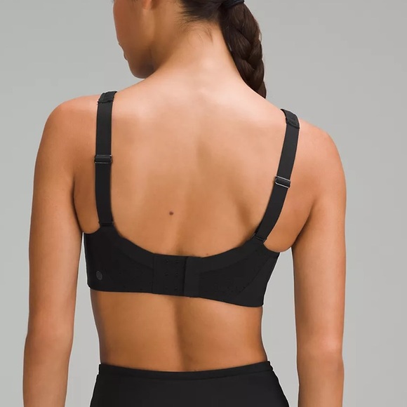 LULULEMON Run Times Bra
High Support, B–G Cups - Picture 2 of 5